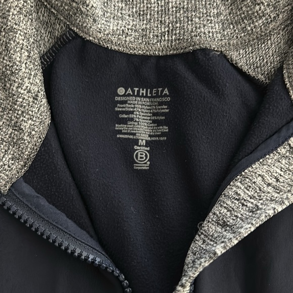 Athleta zip up jacket. Size Med - Picture 2 of 7